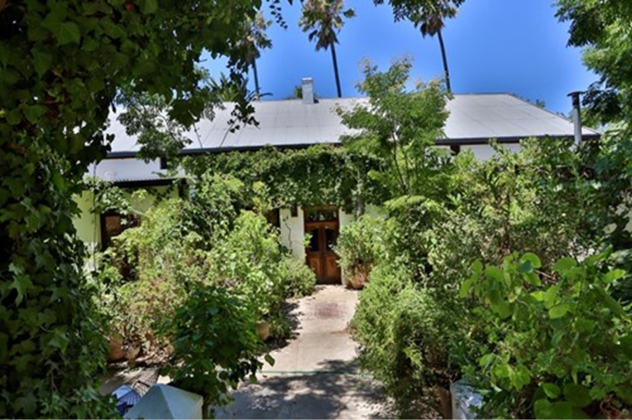 8 Bedroom Property for Sale in Hopefield Western Cape